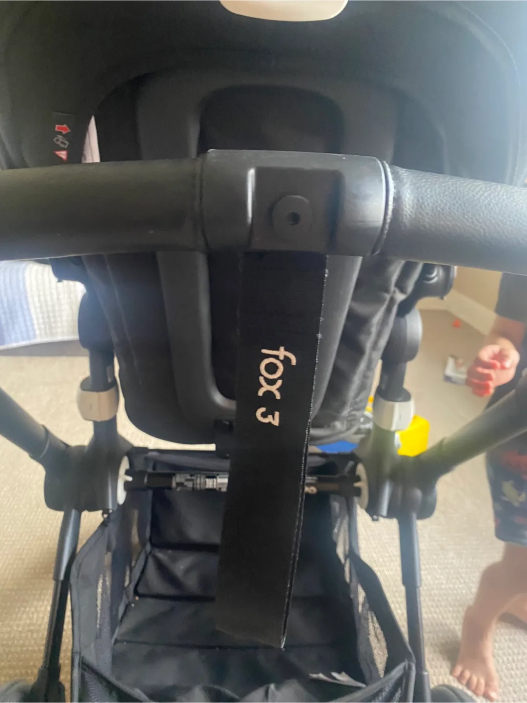 Bugaboo Fox 3 stroller/ Bassinet combo/ image indicator(2)