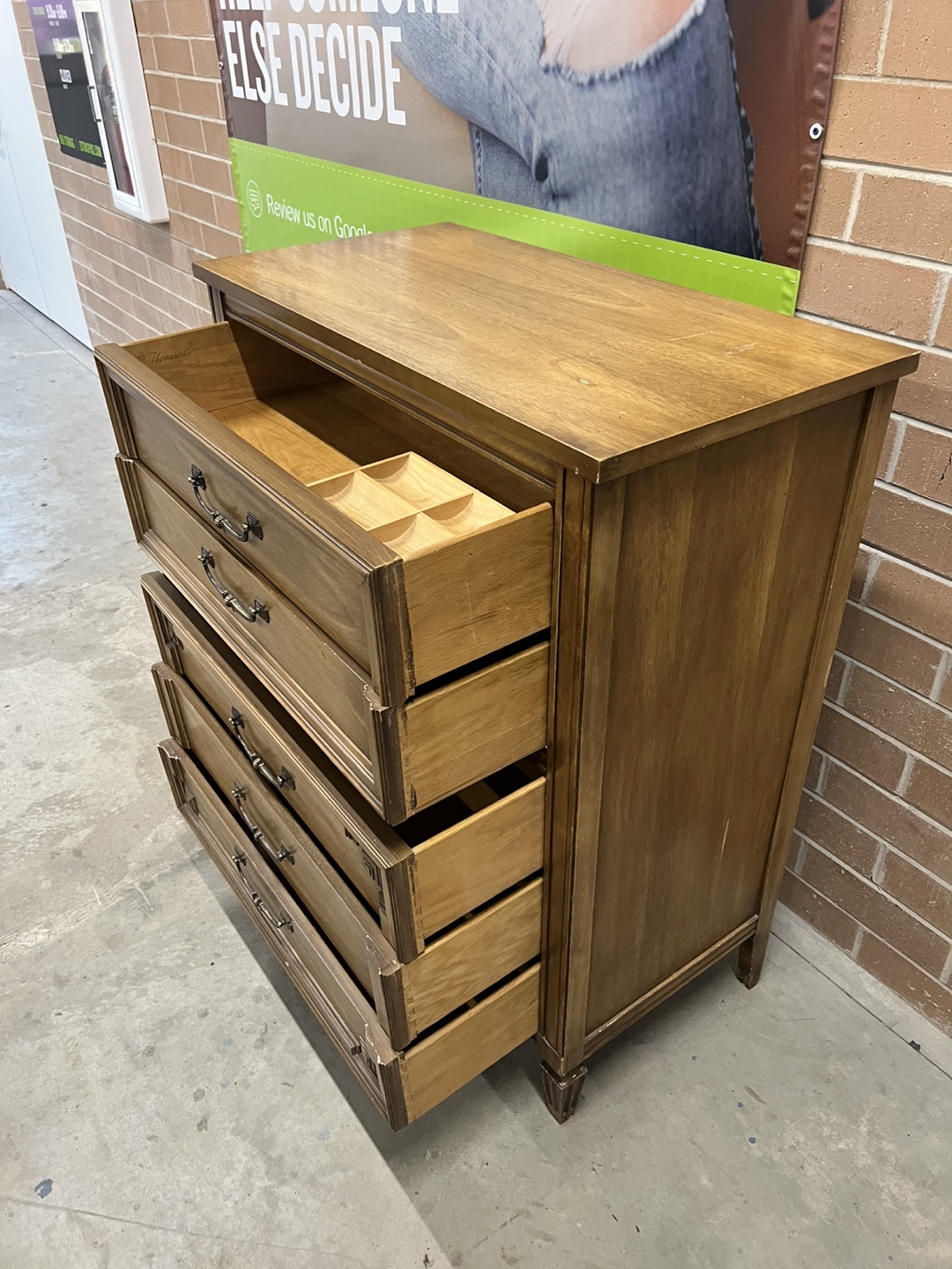 Thomasville Wood Chest of Drawers - photo 2