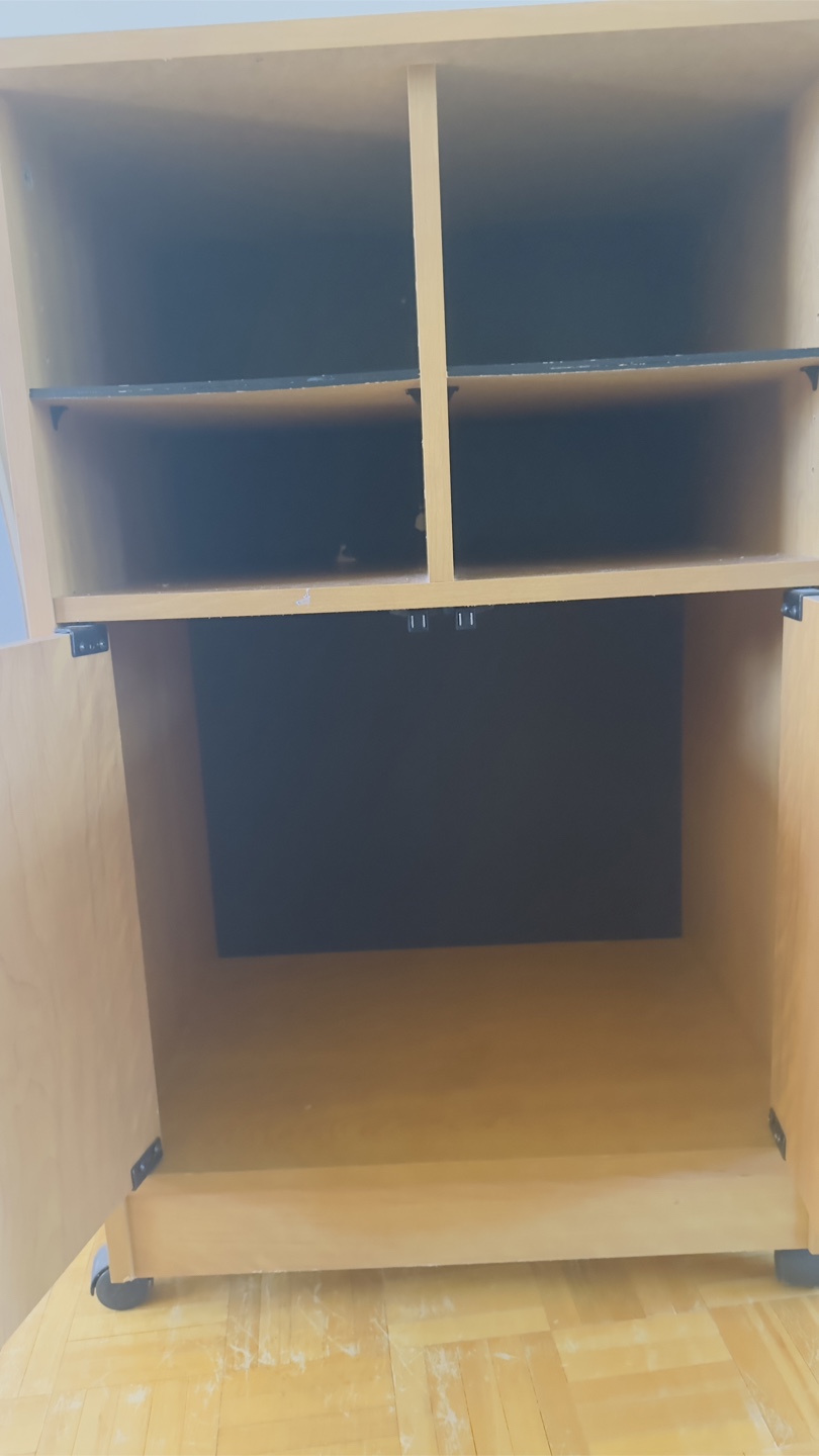 Corner Storage Table with wheels - photo 2