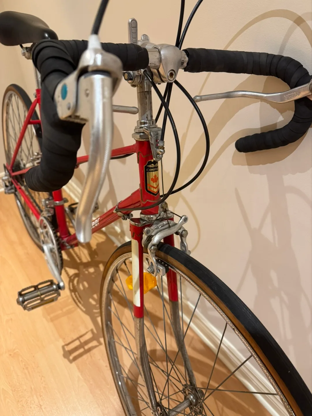 Vintage Meteor Road Bicycle image indicator(3)