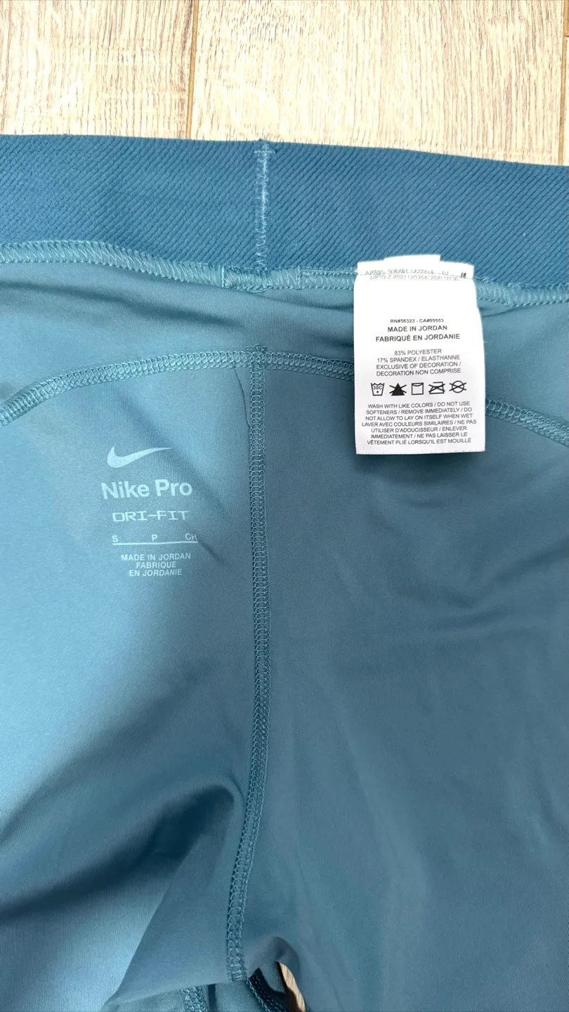 Nike Pro Dri-Fit Shorts image indicator(2)