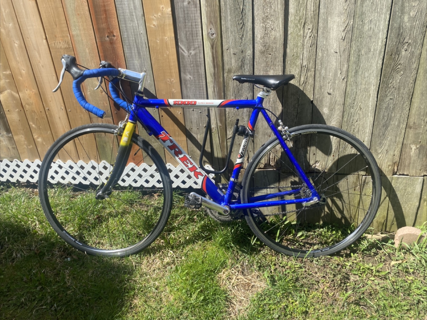 TREK ROAD BIKE NEED GONE ASAP - photo 2
