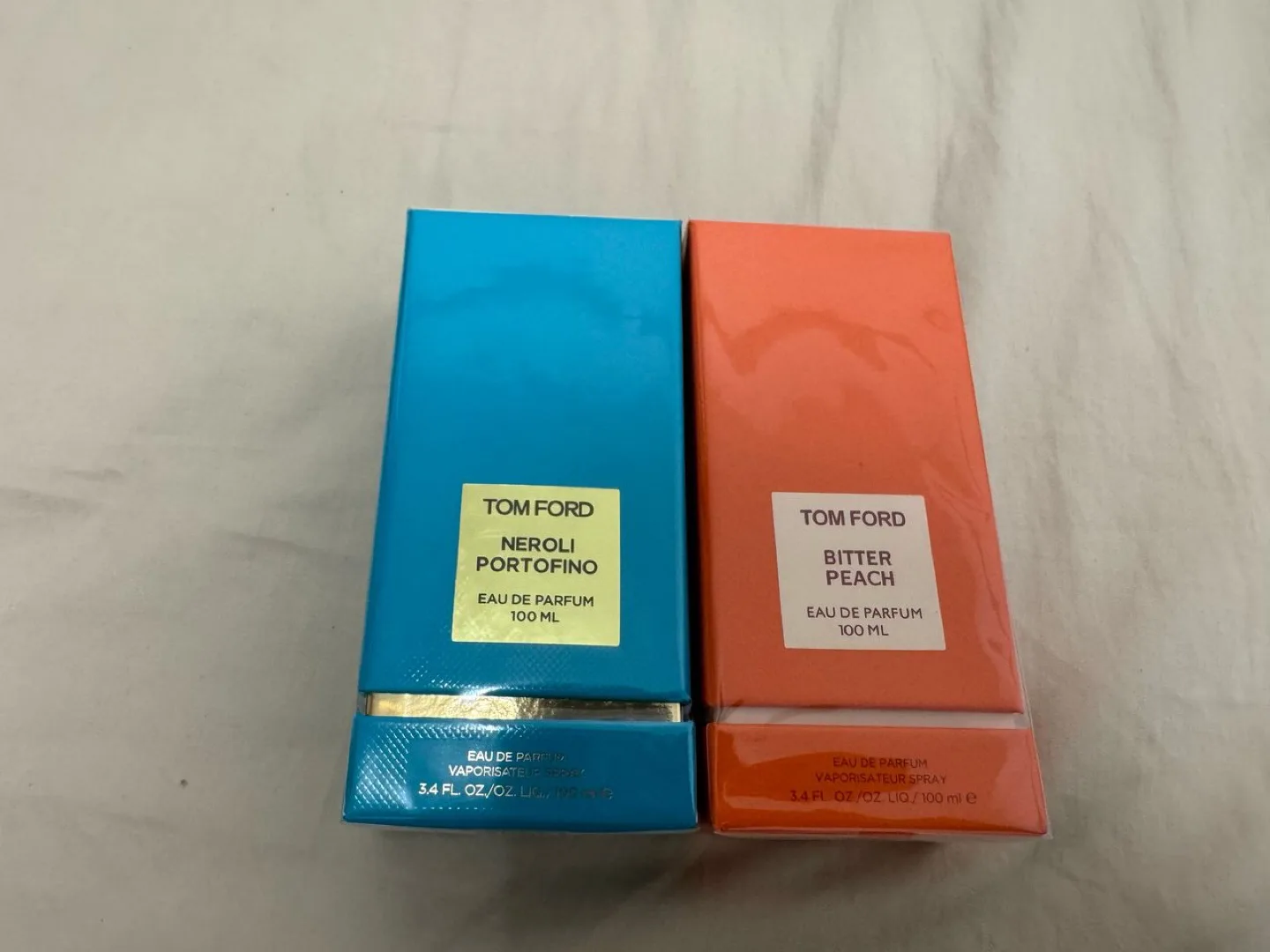 Luxury Perfume Collection image indicator(2)