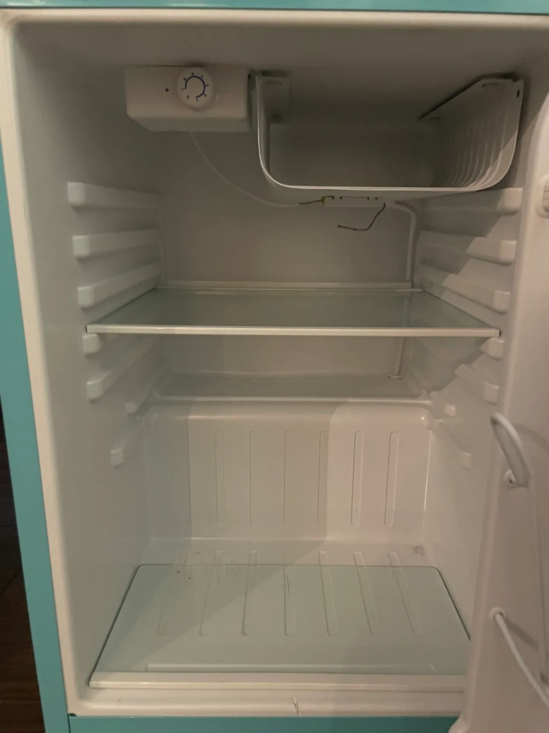 Retro Mini Fridge 2.6cubic feet - Light Blue/Teal image indicator(2)