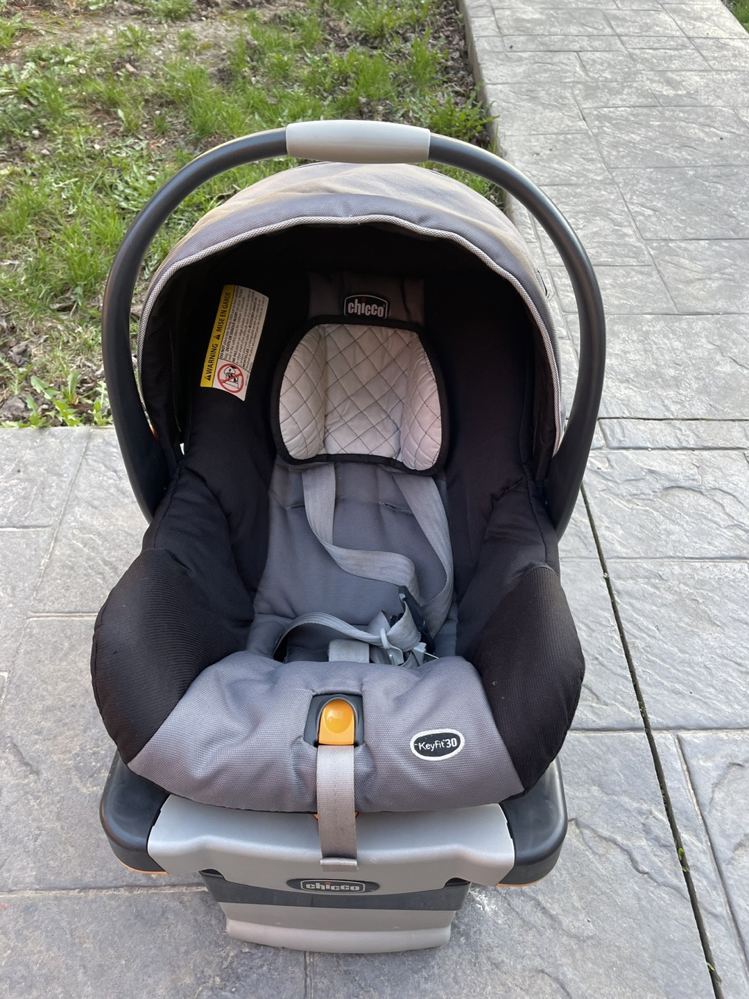Chicco KeyFit 30 Infant Car Seat with Base - photo 2