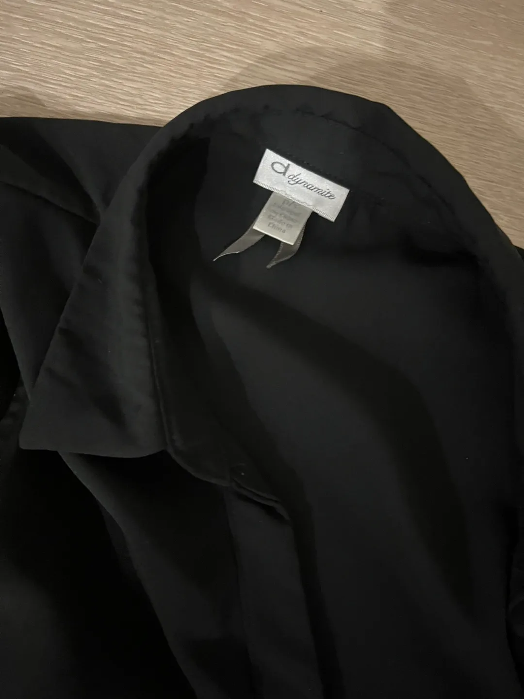 Women’s work clothing image indicator(4)