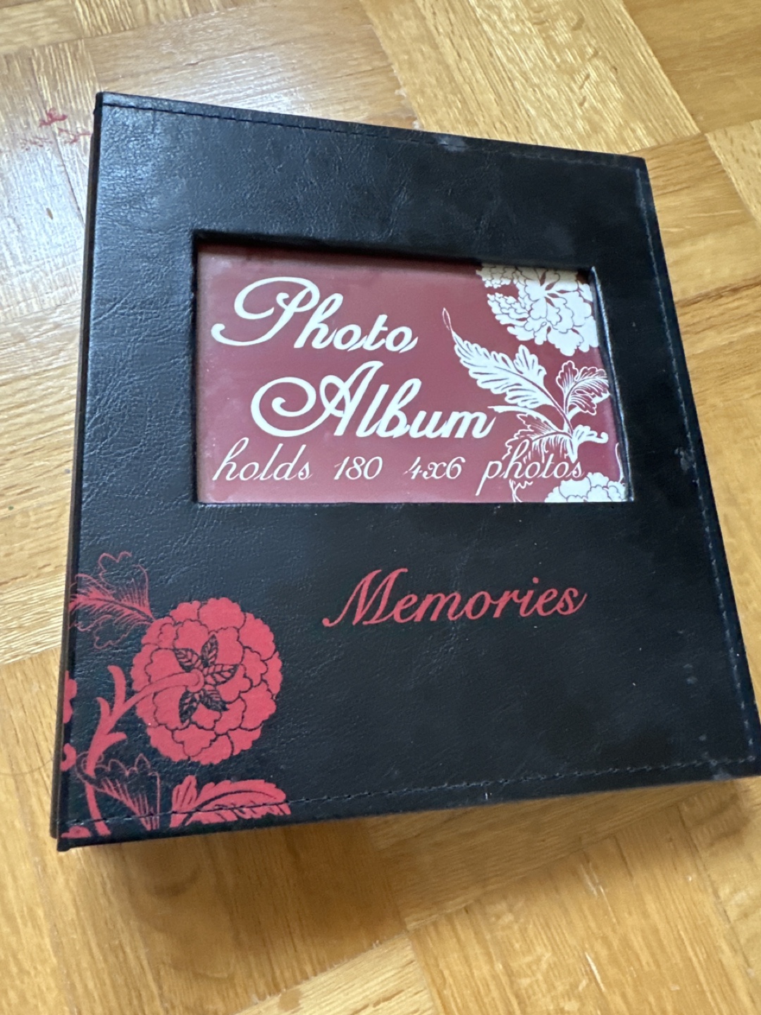 Black Photo Album - Holds 180 4x6 Photos
