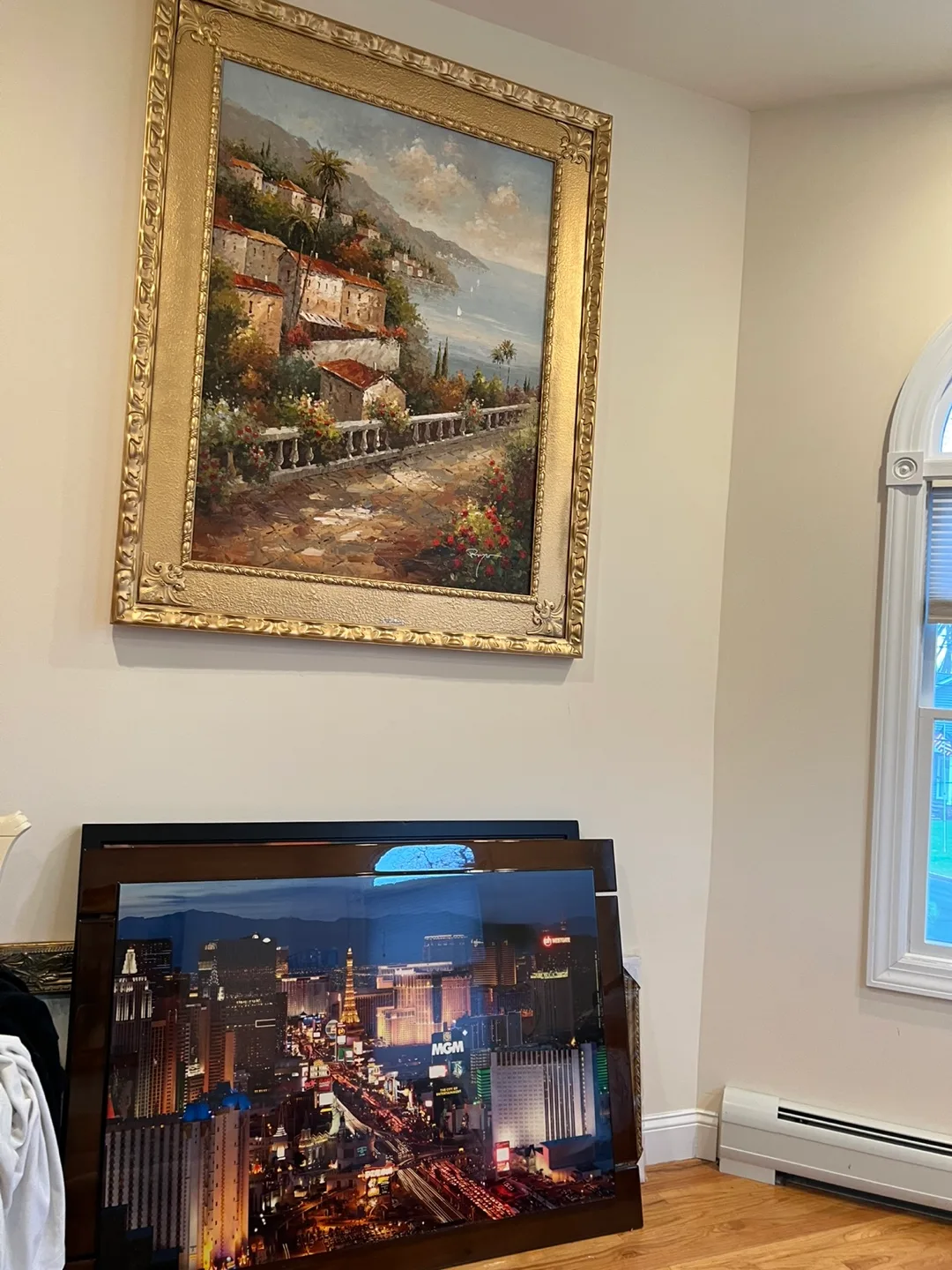 Large Framed Artwork Set: Coastal Scene & The Last Supper image indicator(7)