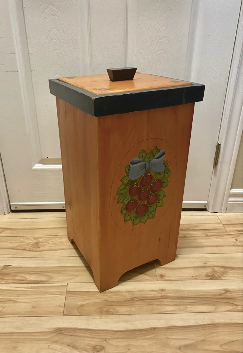Potatoe Bin thumbnail