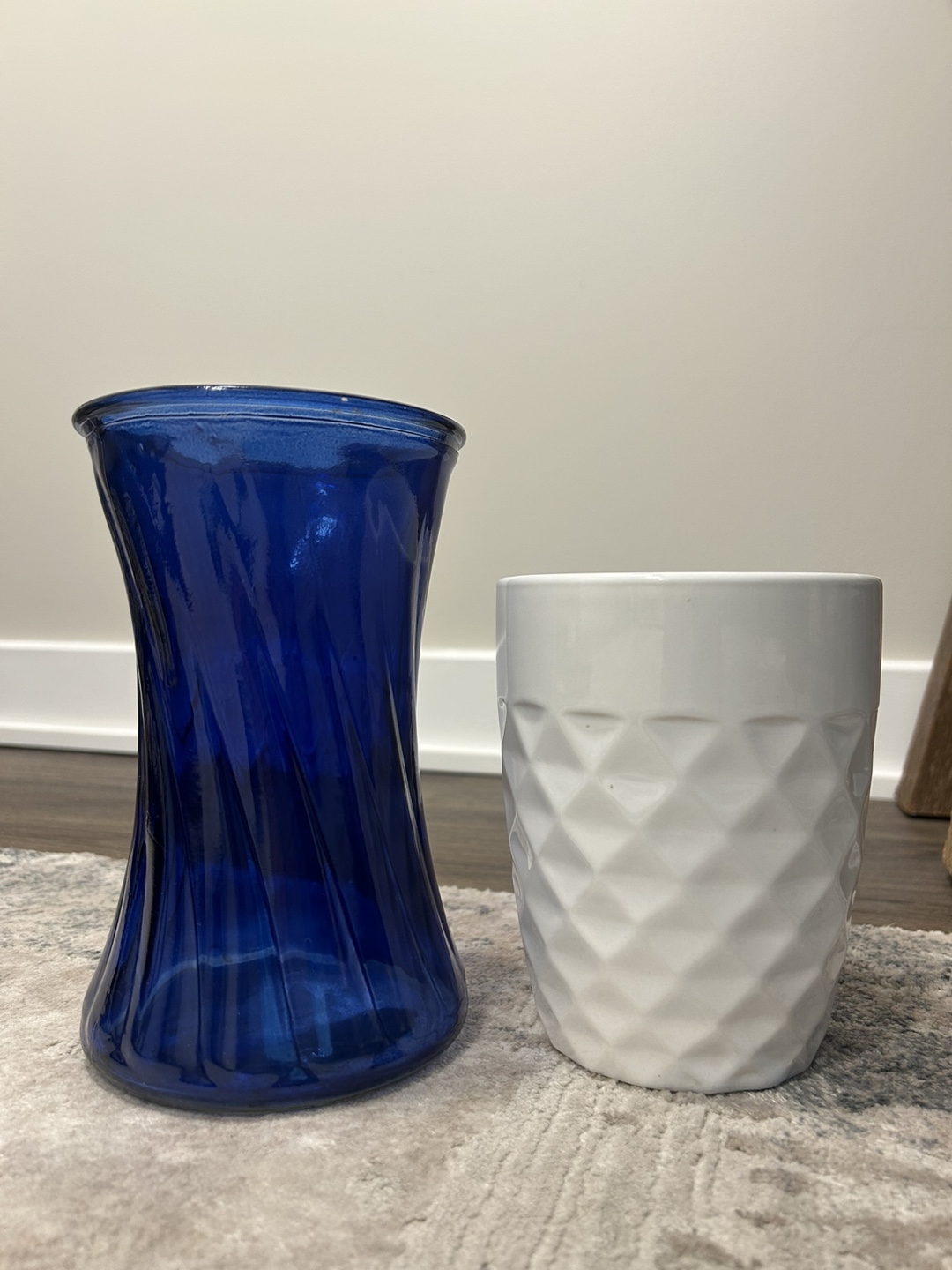 Set of two decorative vases
