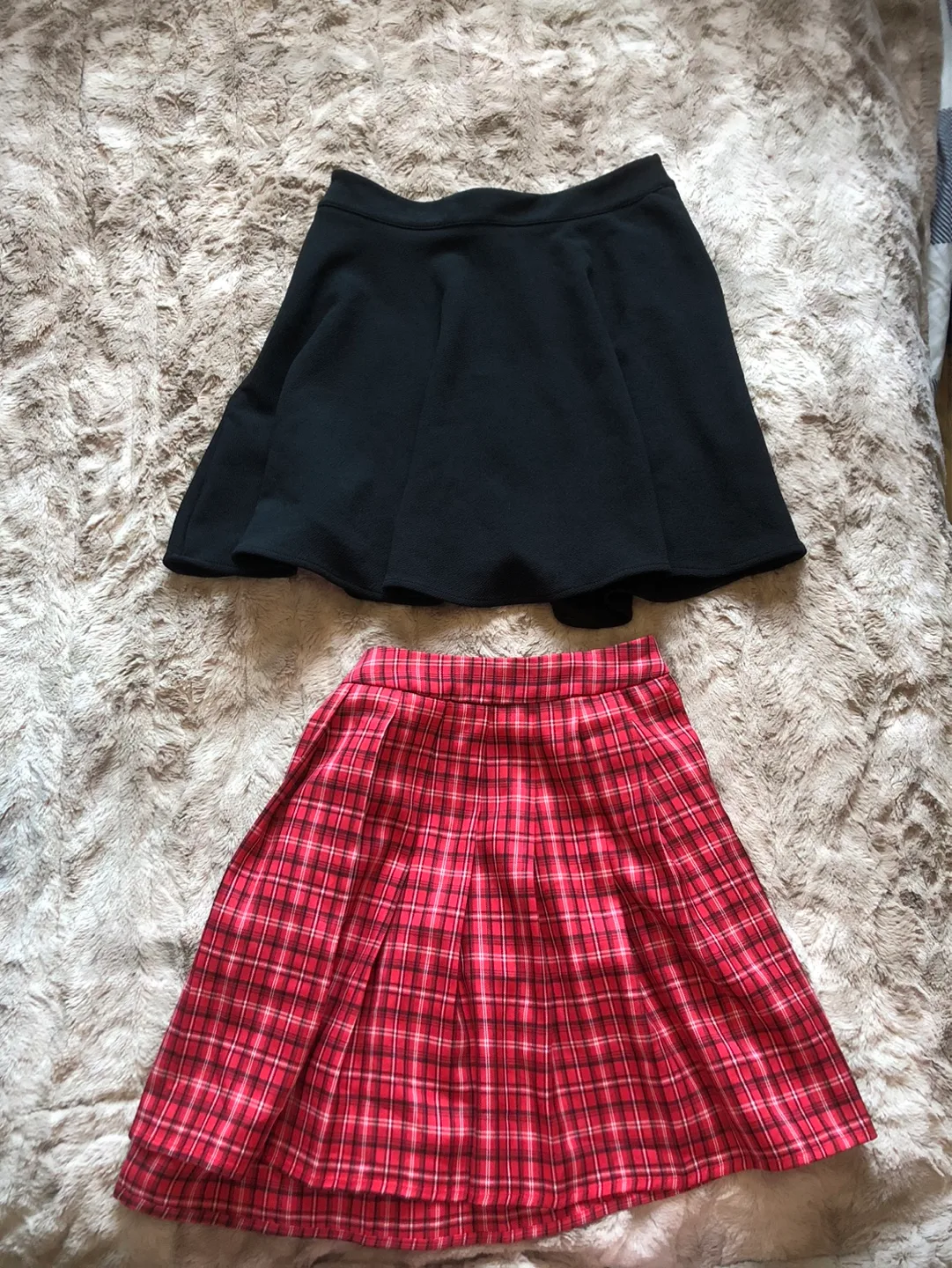 20 clothing bundle for 20$ image indicator(4)