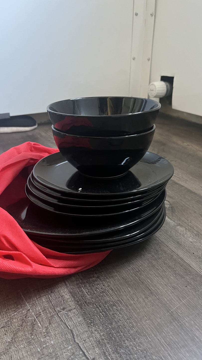 Black Dinnerware Set - Bowls & Plates
