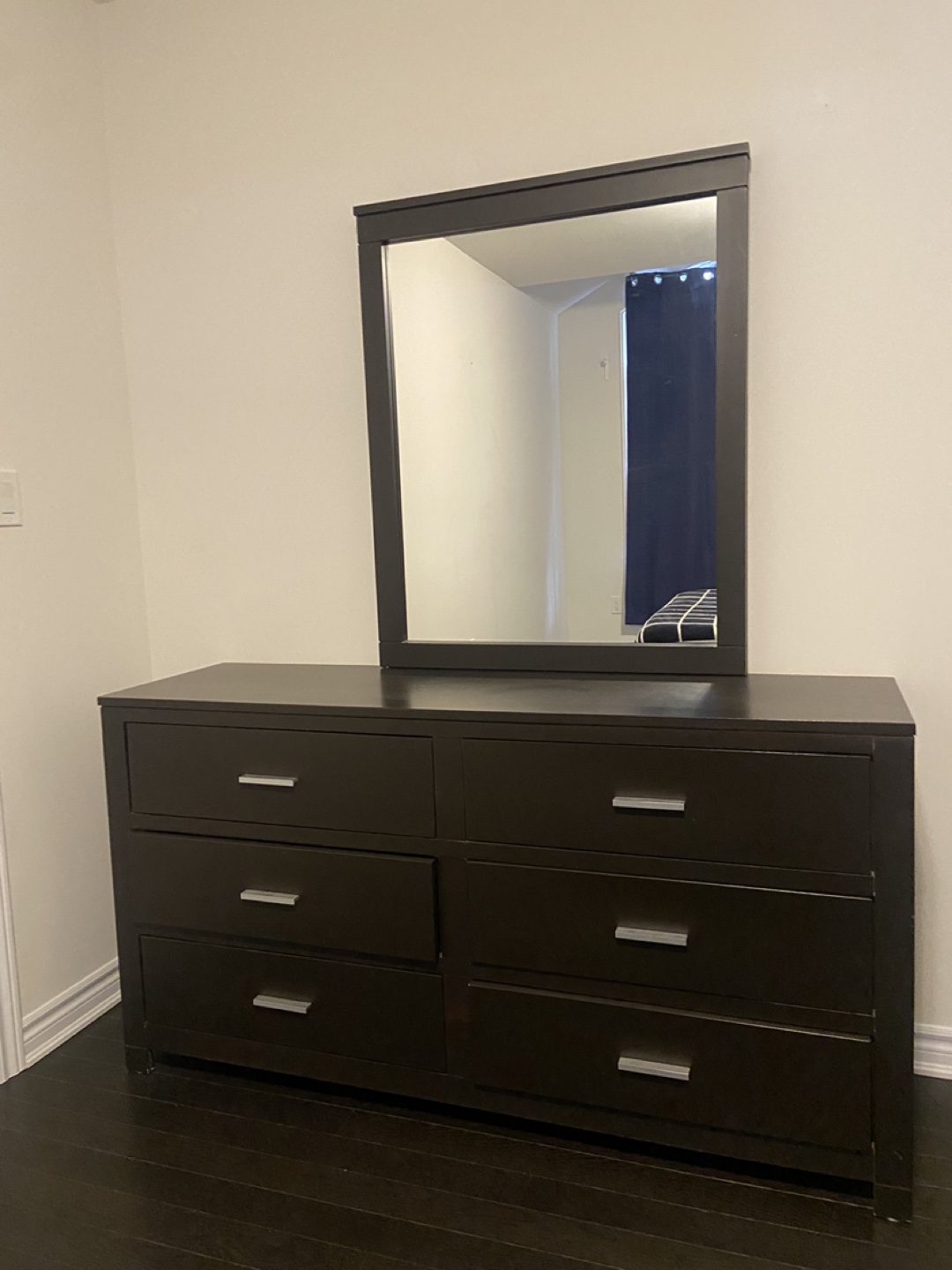 Dark Brown 6-Drawer Dresser with Mirror