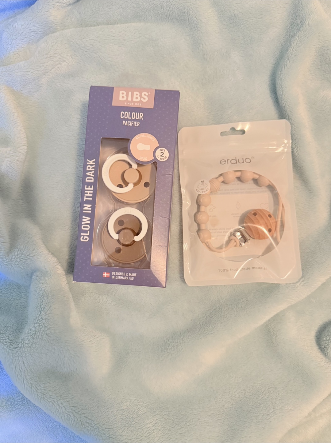 BIBS Colour Pacifier & Erduo Pacifier Clip