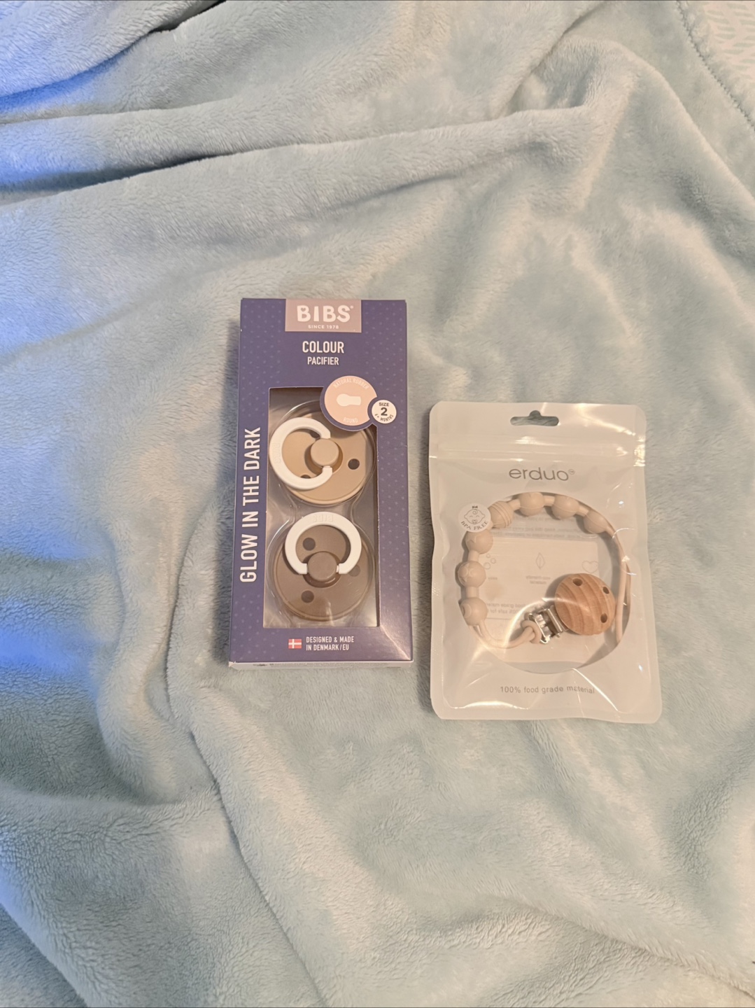 BIBS Colour Pacifier & Erduo Pacifier Clip - photo 2