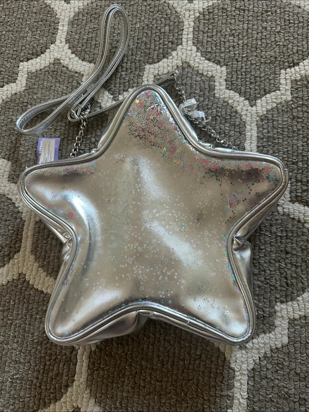 Claire’s Silver Star Shaped Crossbody Bag thumbnail