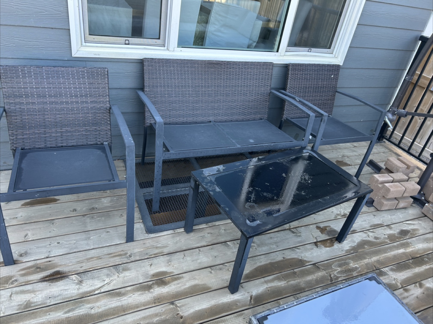 Outdoor Patio Furniture Set - 2 Chairs, Loveseat & table