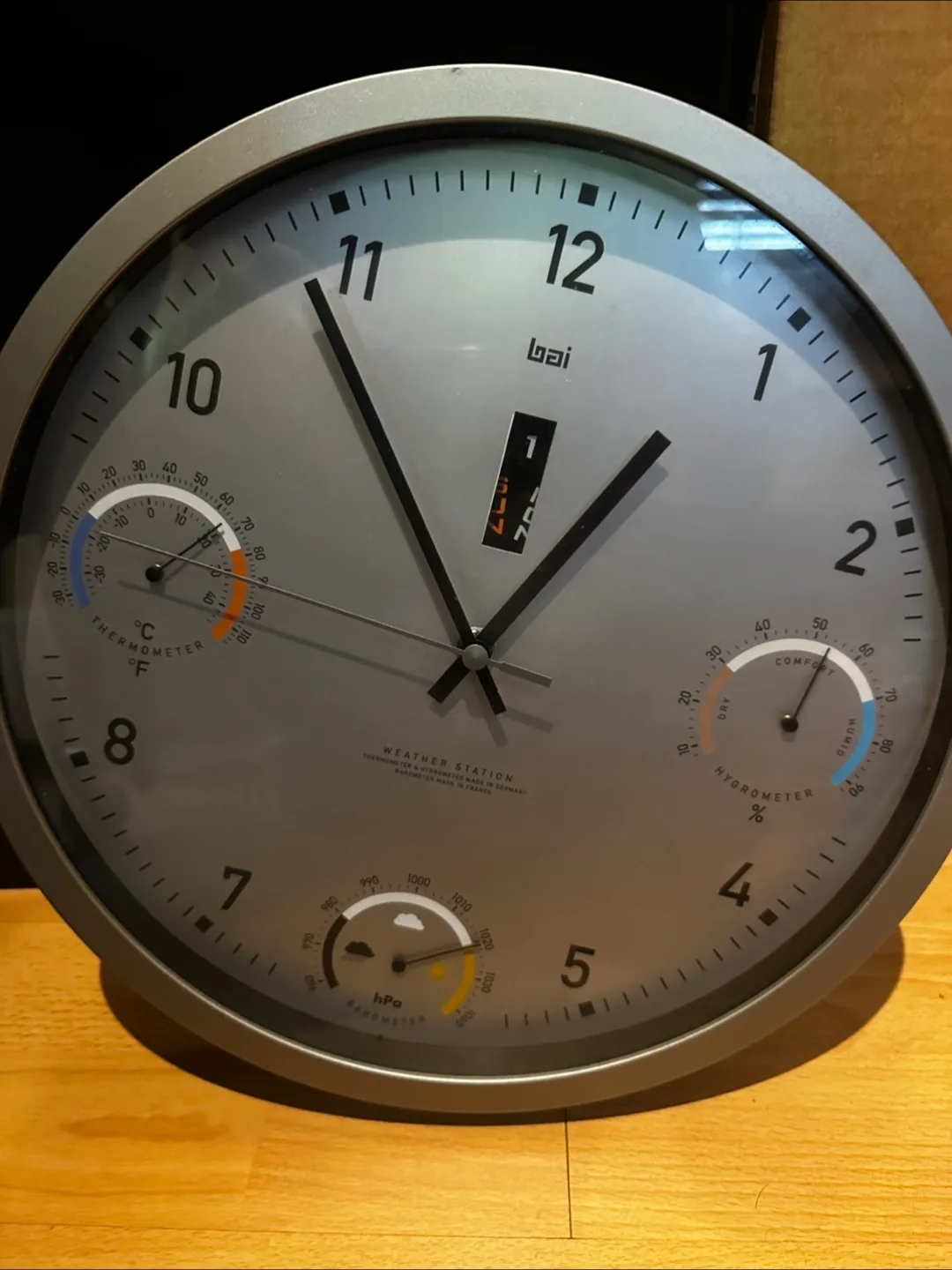 Modern Wall Clock - Weather Station thumbnail