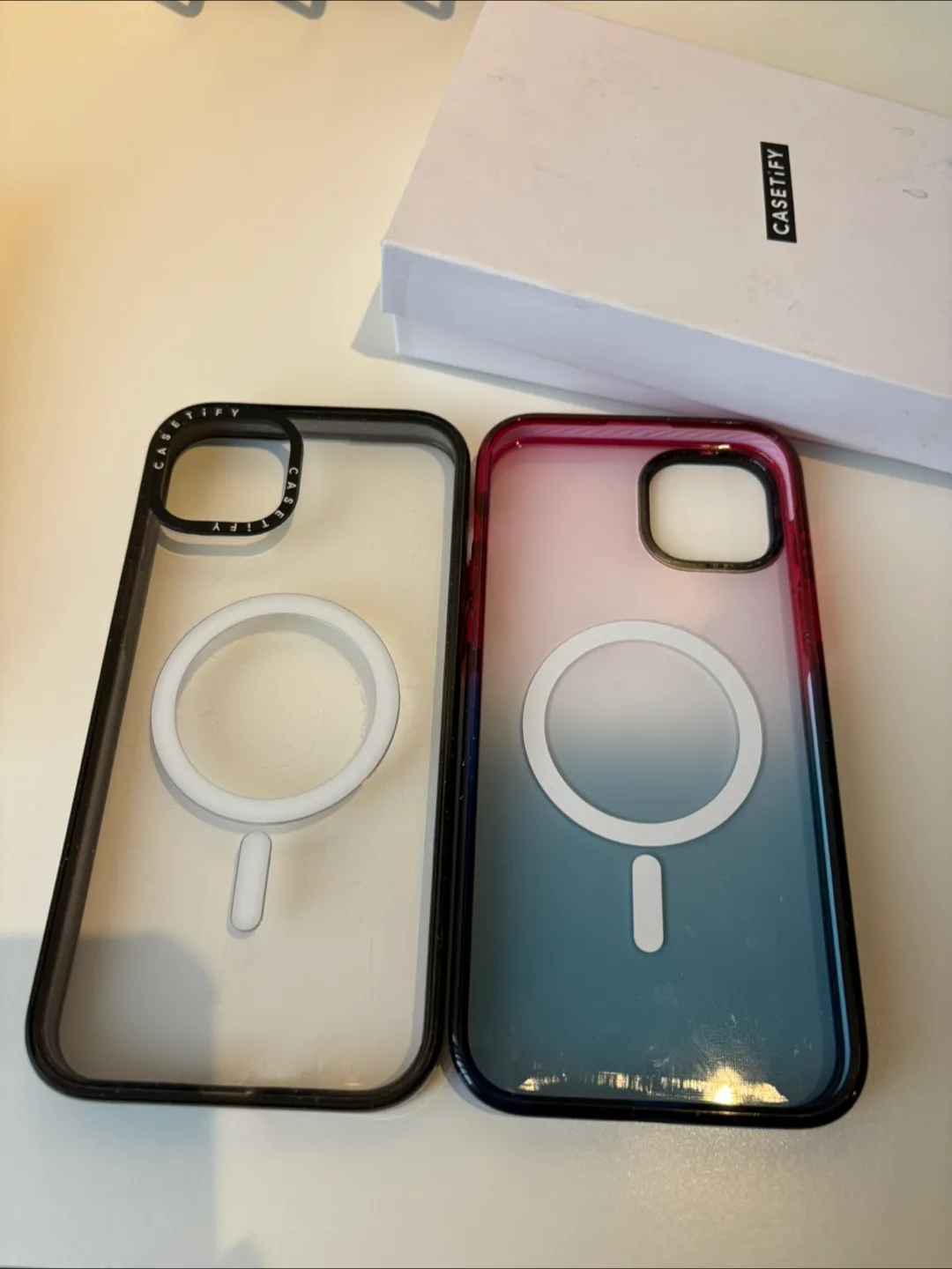 Iphone 15 Plus 125gb with box (unlocked) image indicator(9)