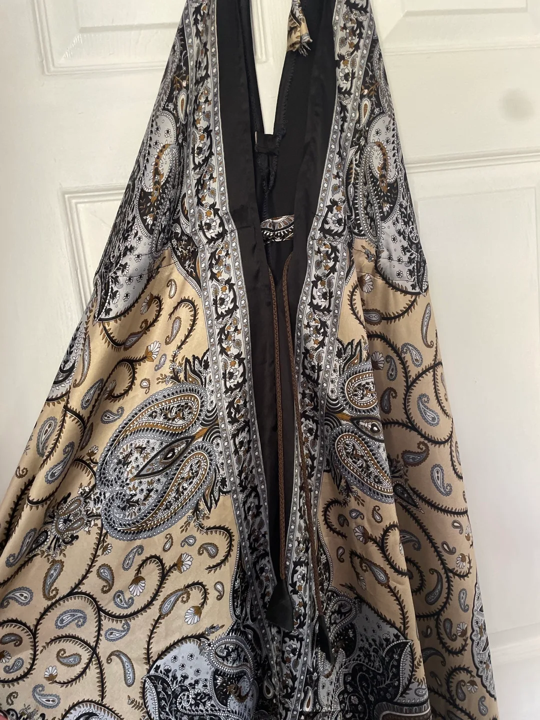 Unique Halter Neck Paisley Maxi Dress image indicator(3)