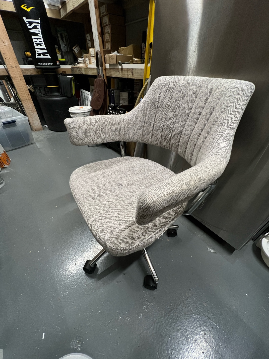 Gray Swivel Office Chair with Armrests - photo 2