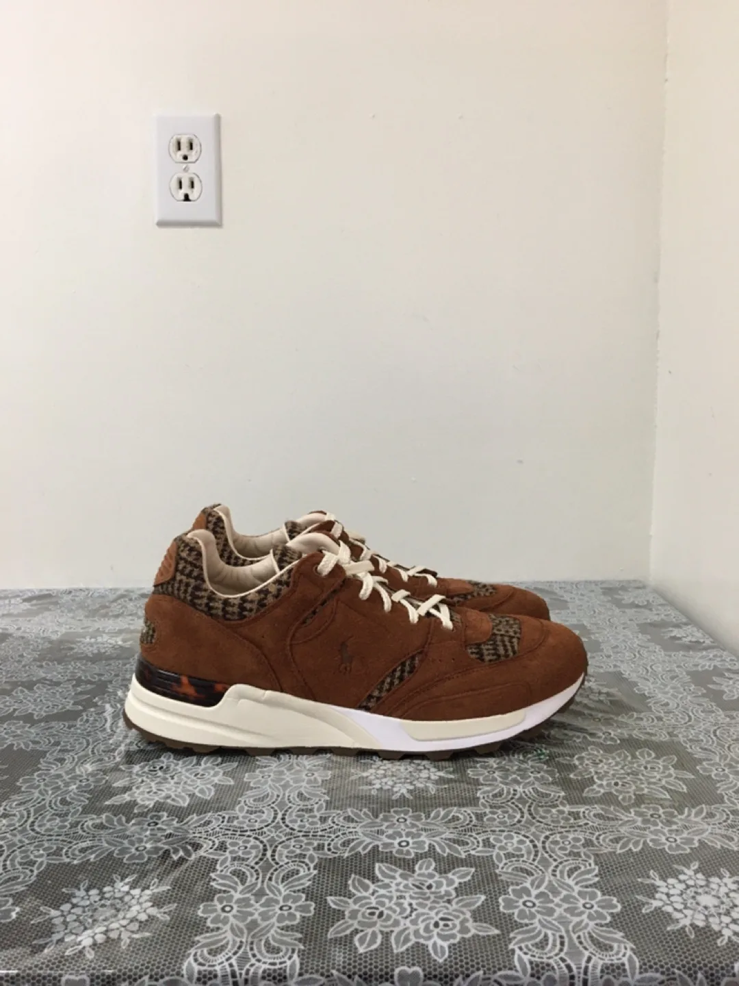 POLO MEN ‘ S SHOES image indicator(2)