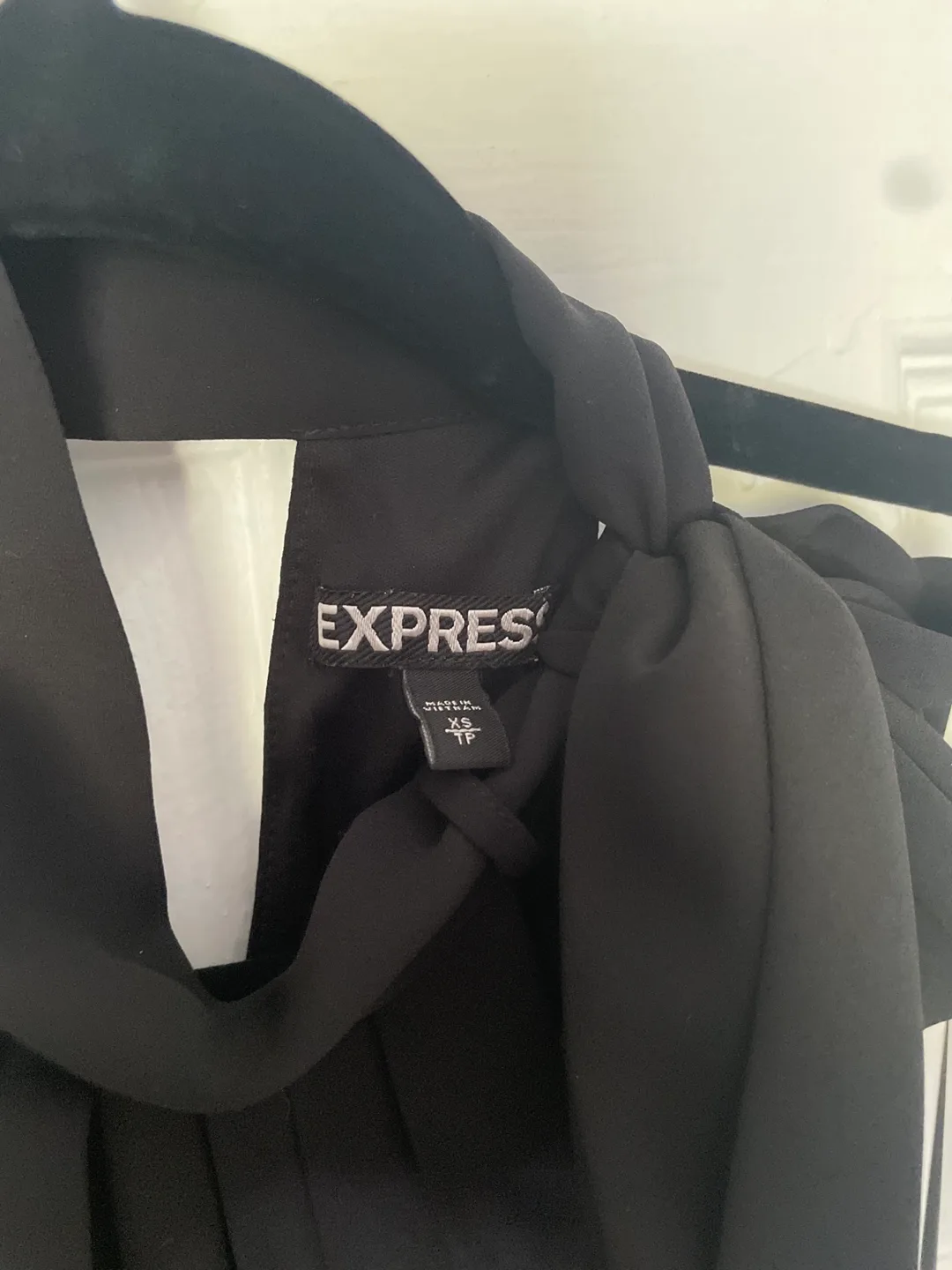 Express Black Halter Neck Top XS image indicator(3)