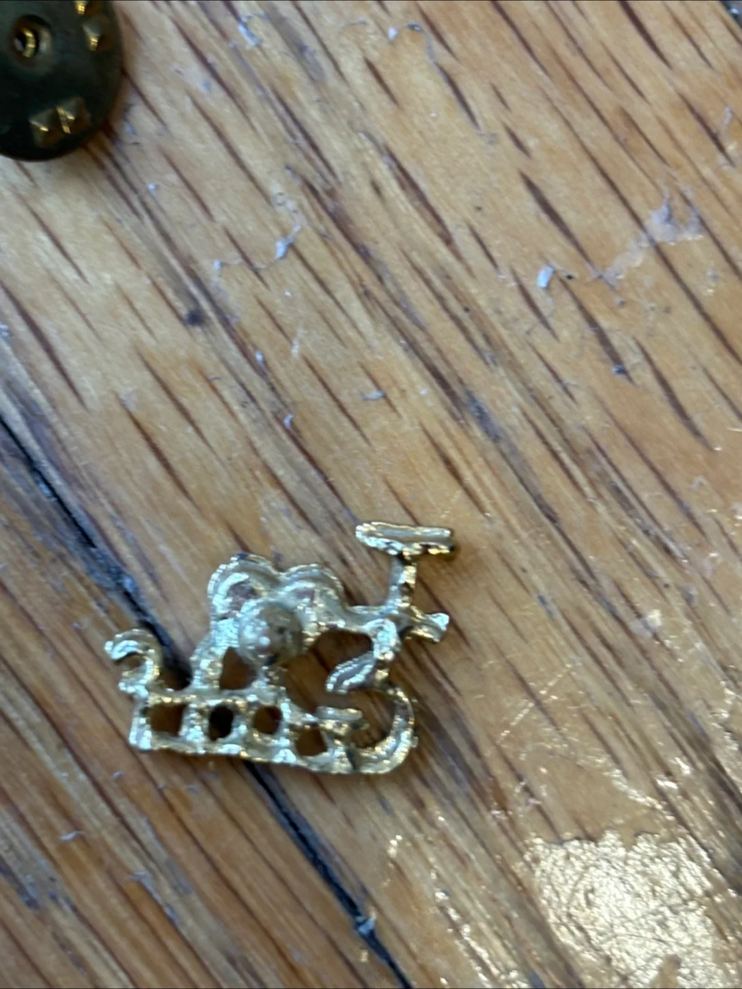 I Love Golf Lapel Pin image indicator(2)