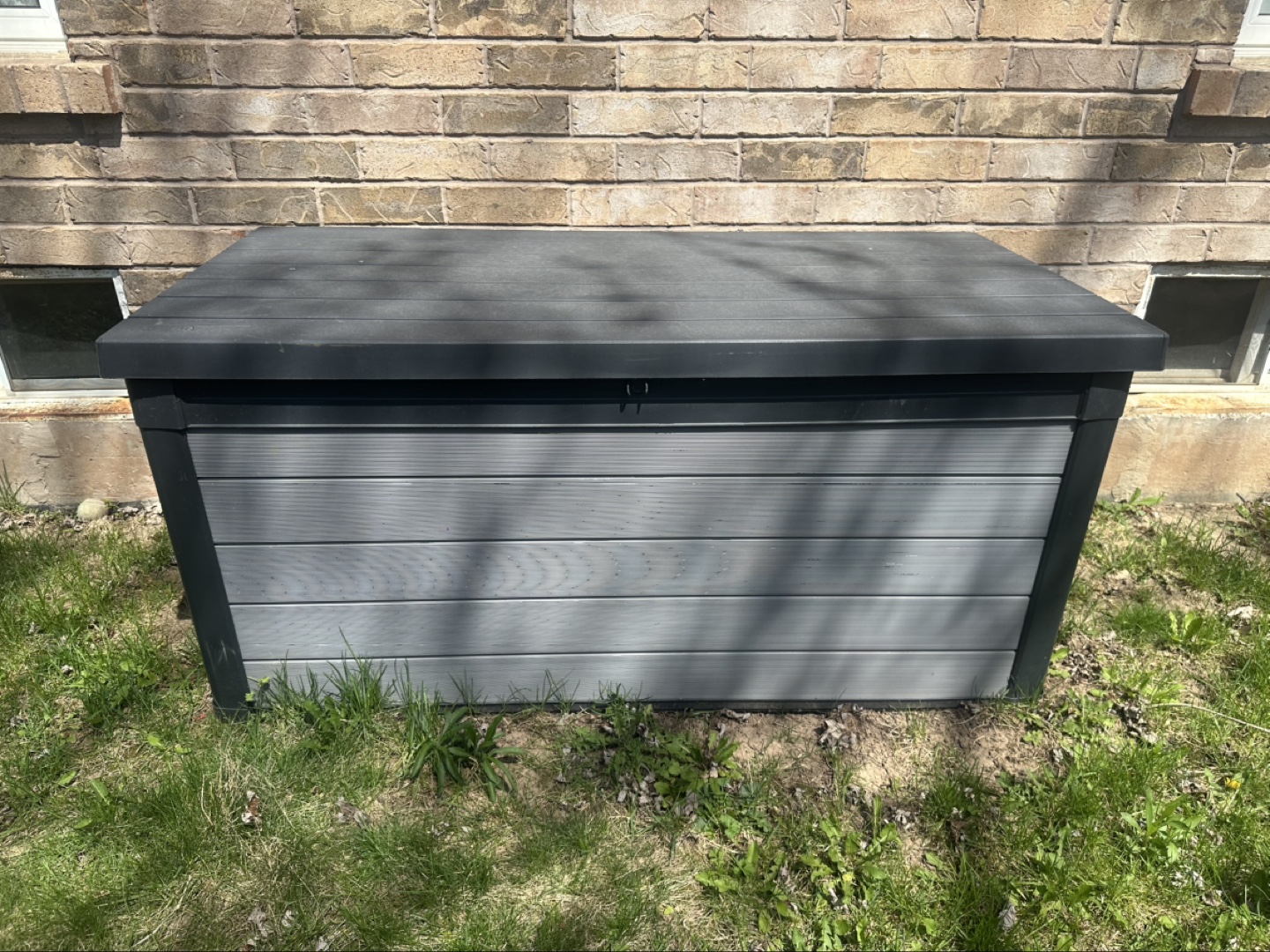 Keter Outdoor Storage Box - photo 2