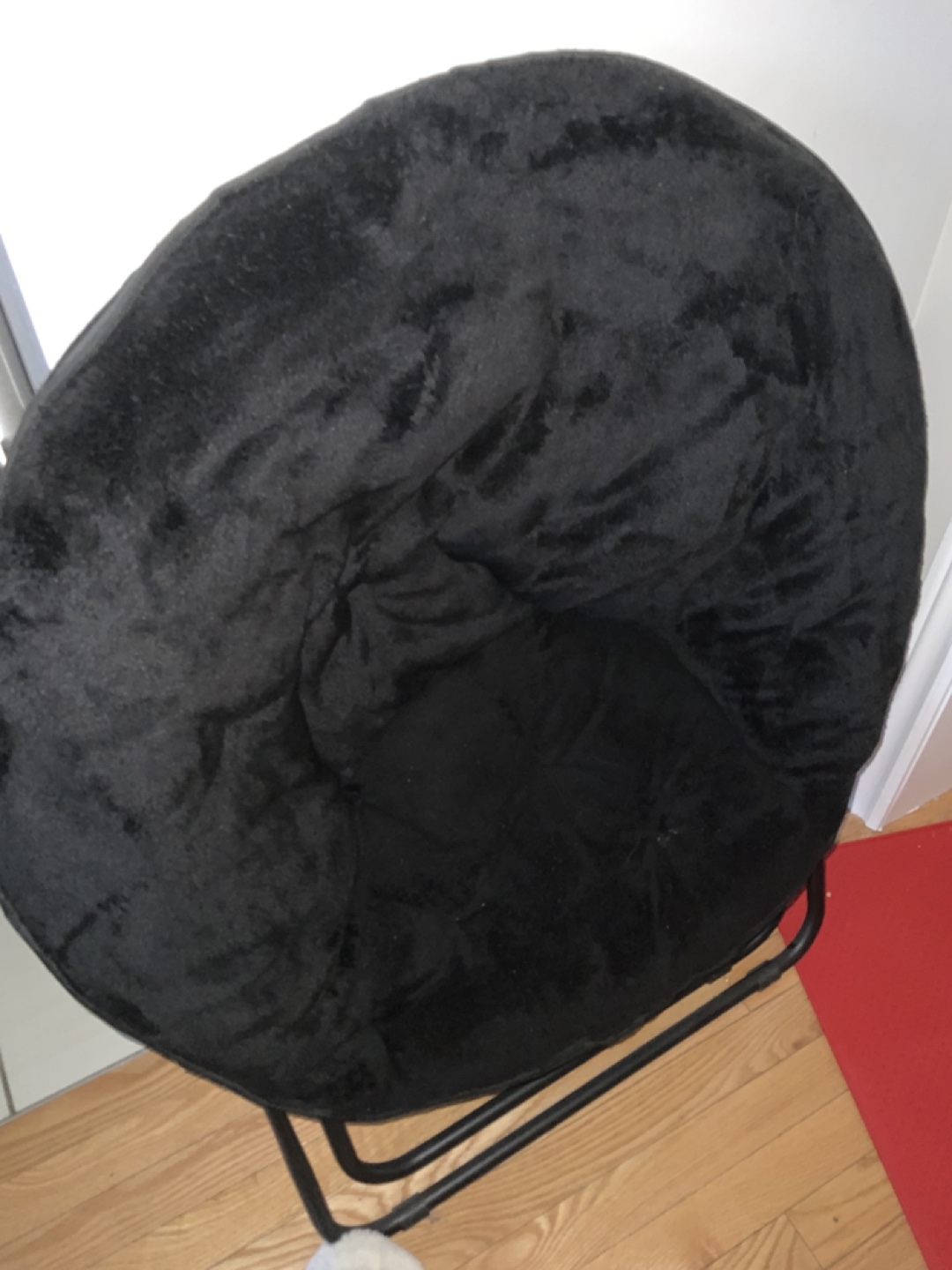 Pair of Black Round Folding Chairs - photo 3