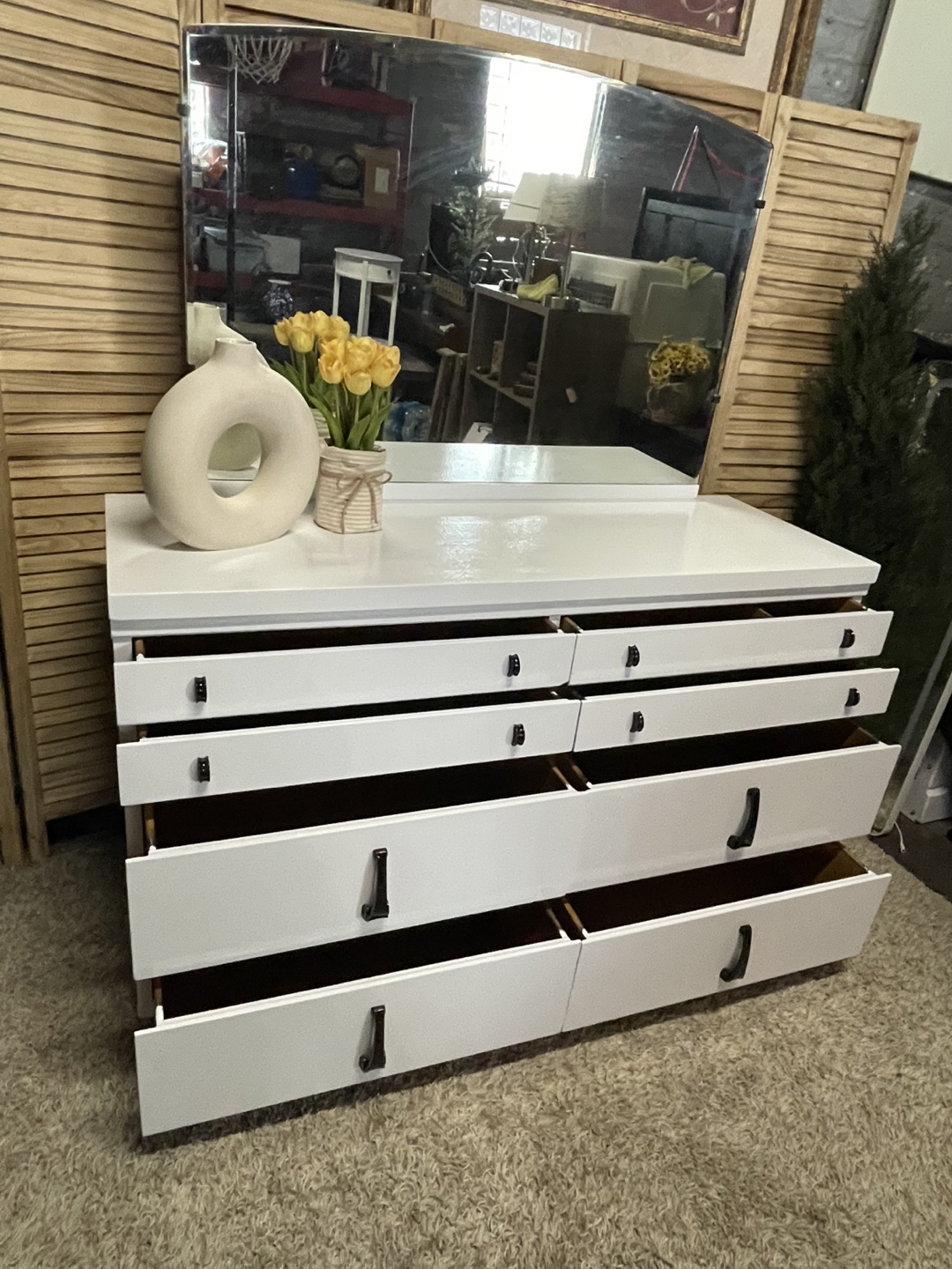 Mid Century Modern Dresser - photo 3