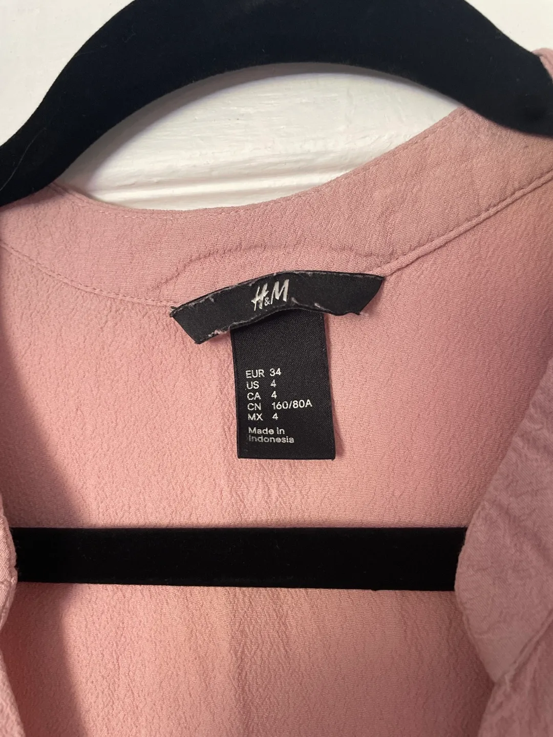 H&M Dusty Rose Blouse, Size 4 image indicator(3)