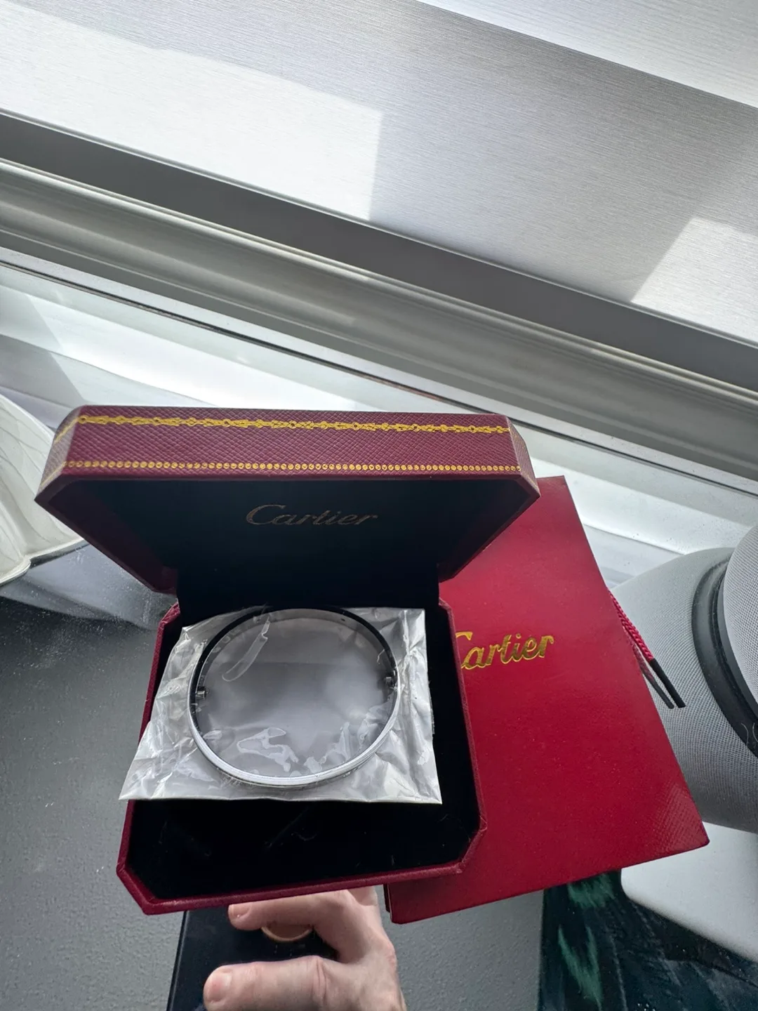 Cartier Bracelet image indicator(3)