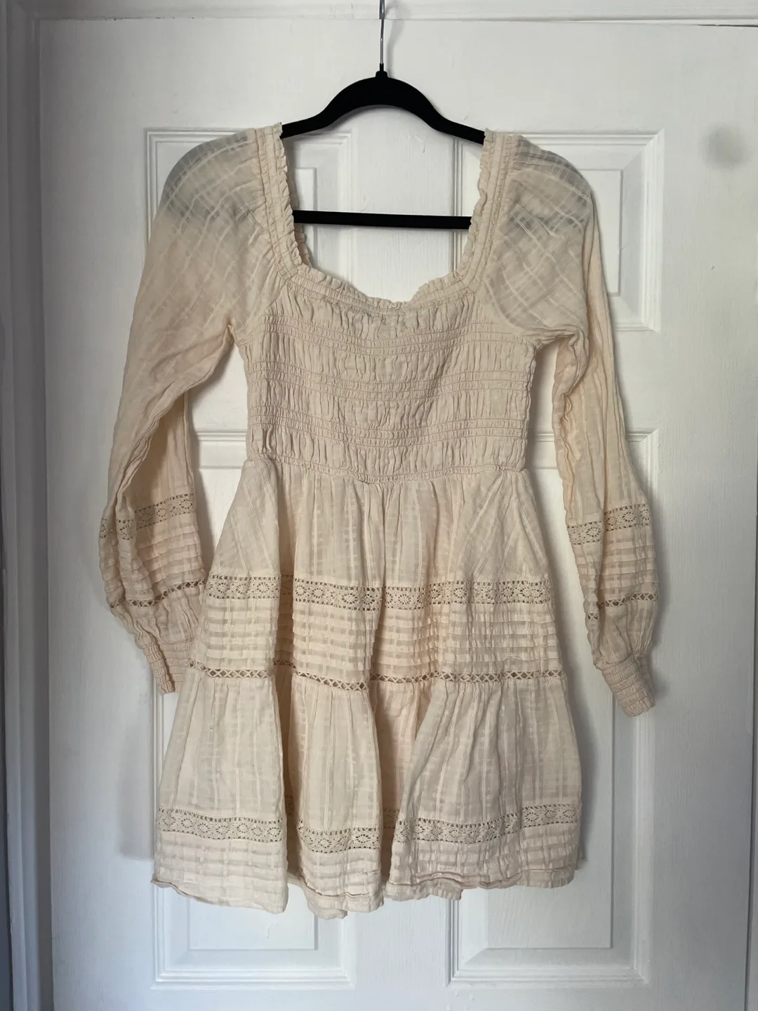 American Eagle Cream Mini Dress- Small image indicator(2)