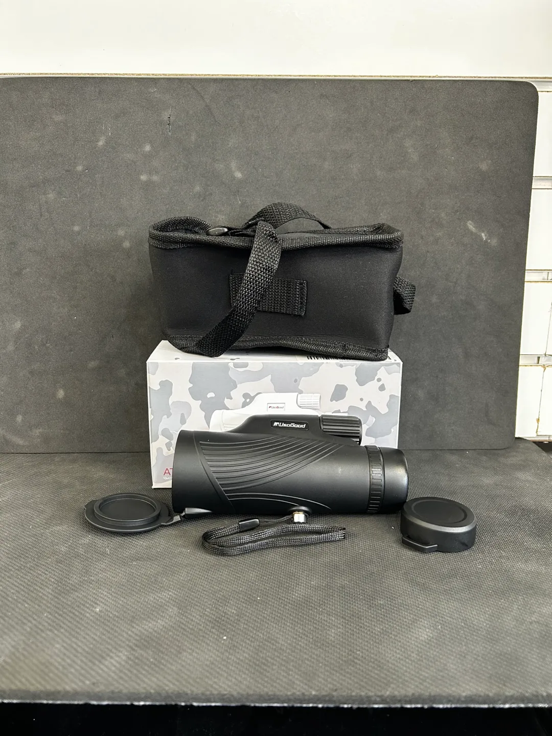 New Monocular Telescope w/Carrying Case image indicator(5)