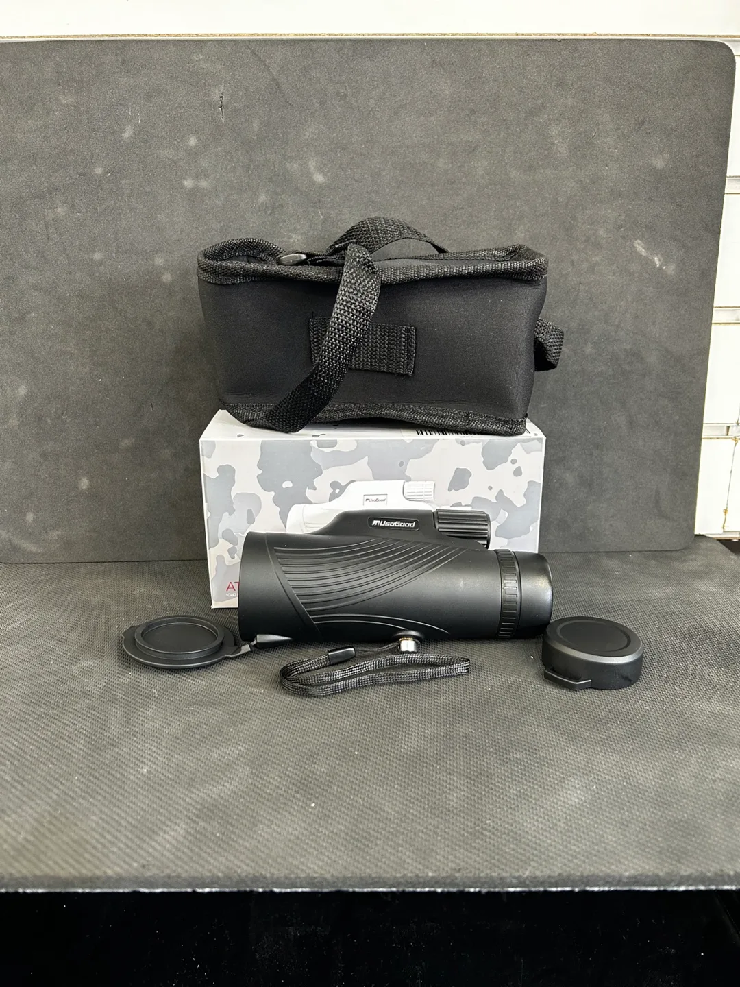 New Monocular Telescope w/Carrying Case image indicator(2)