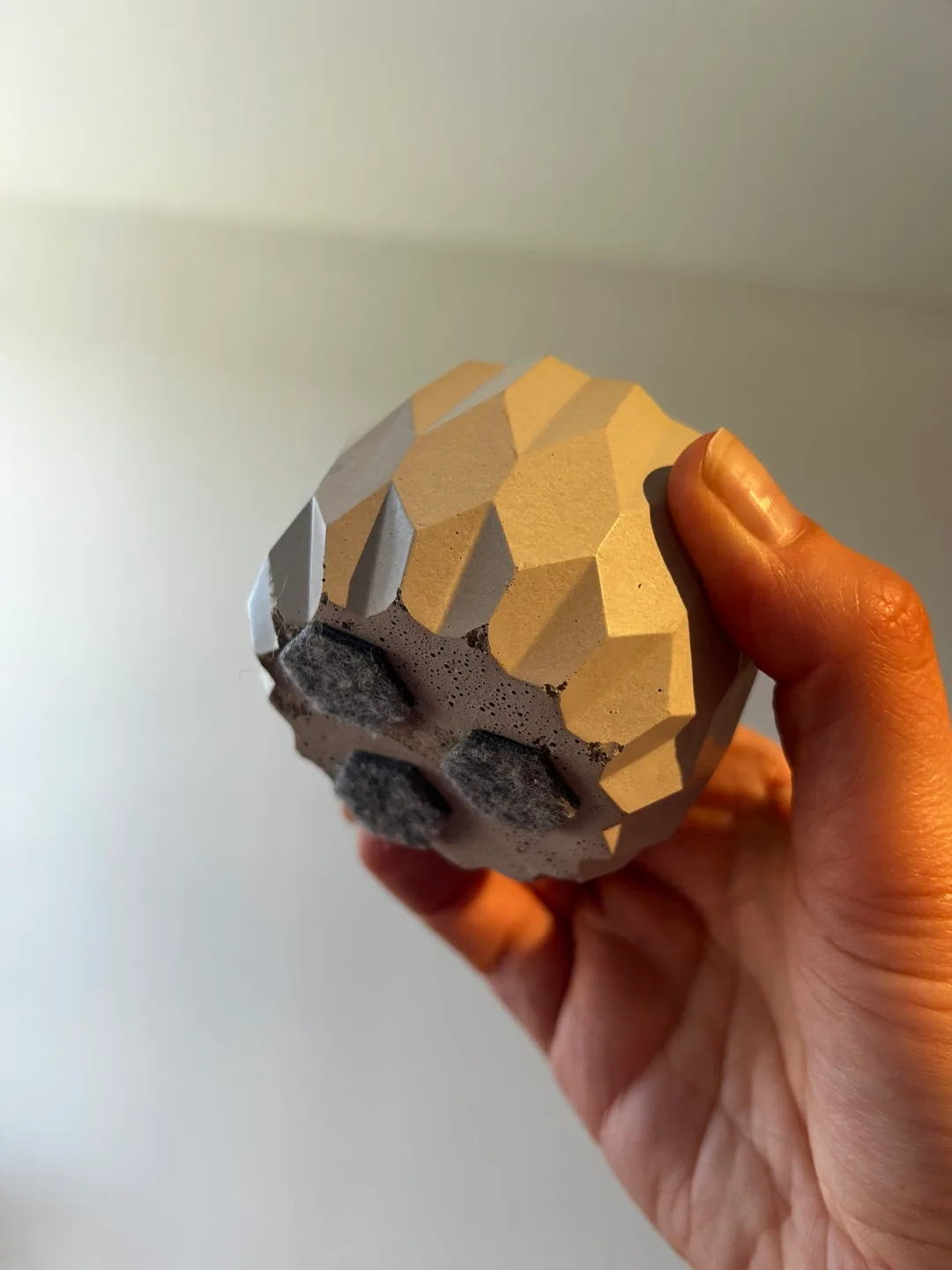 Geometric Concrete Beeswax Candle image indicator(5)