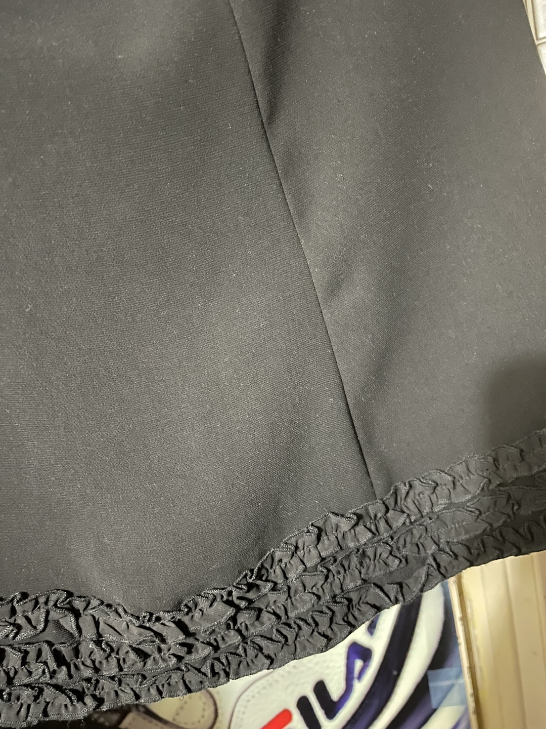 💚🌎Jessica 🪻Petite Black Ruffle Skirt Size 14 - photo 2
