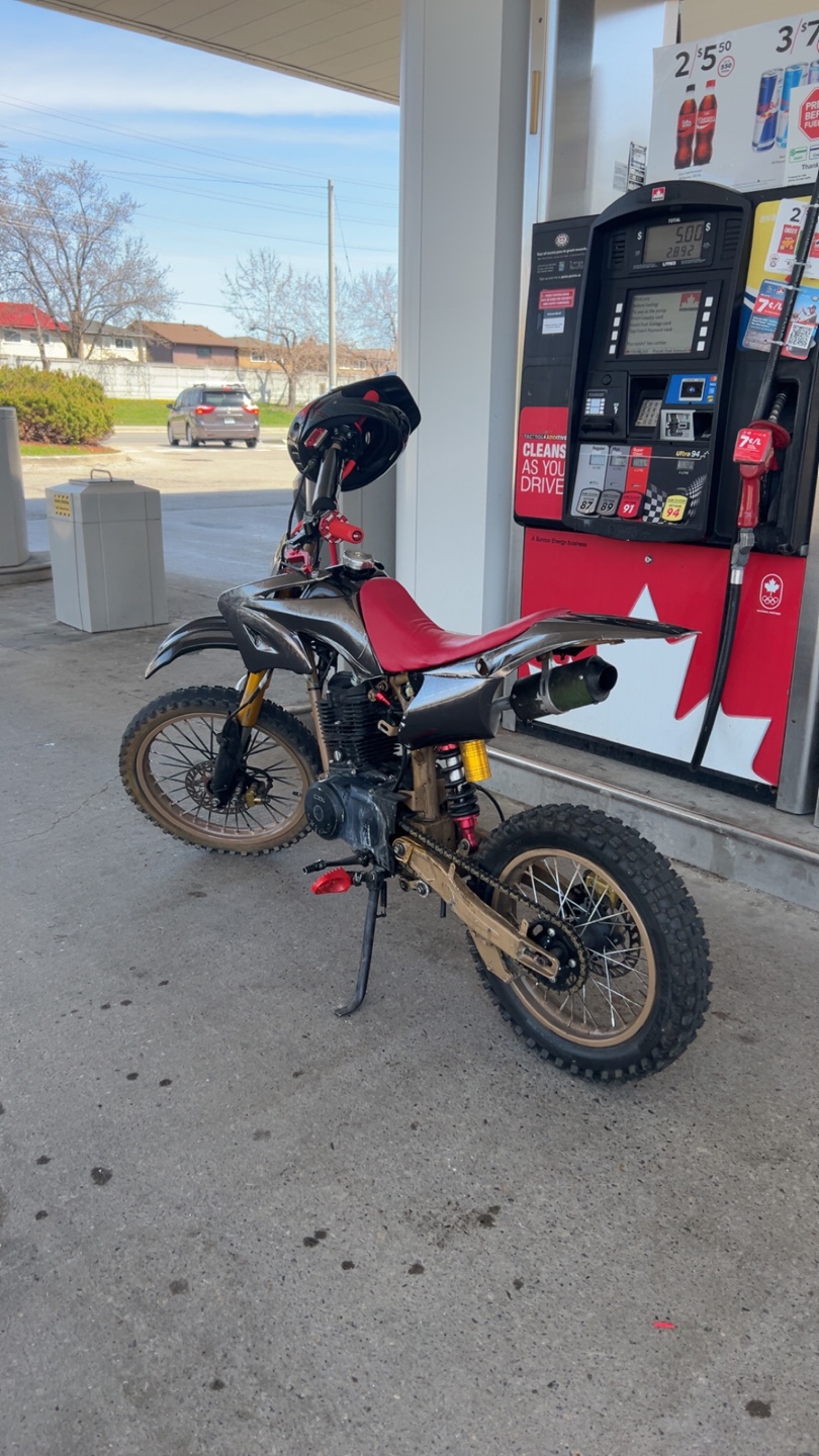 Evoque 150cc dirt bike