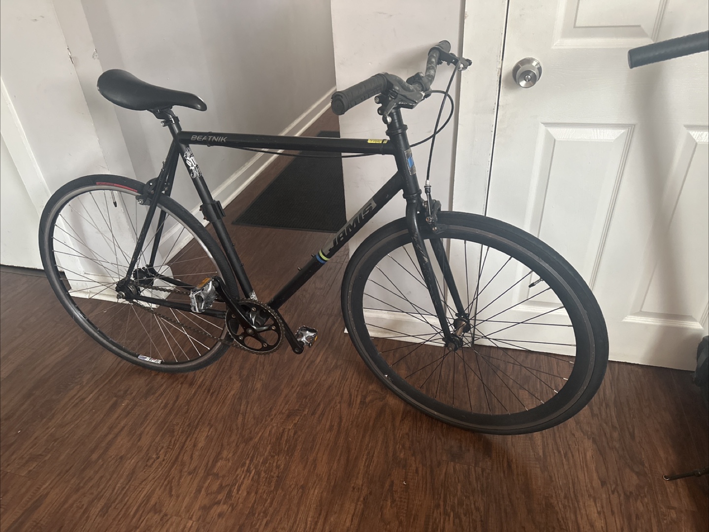 Jamis Beatnik Fixie Bike