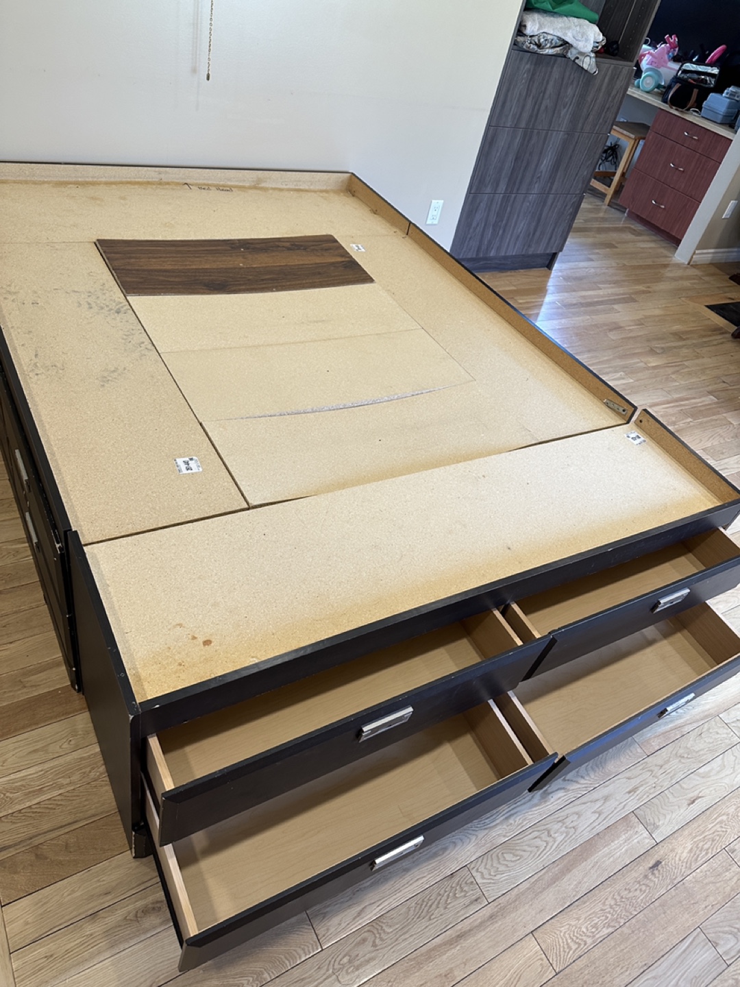 Beautiful Queen Size Storage bed with 12 drawers! (CAN DELIVER) - photo 3