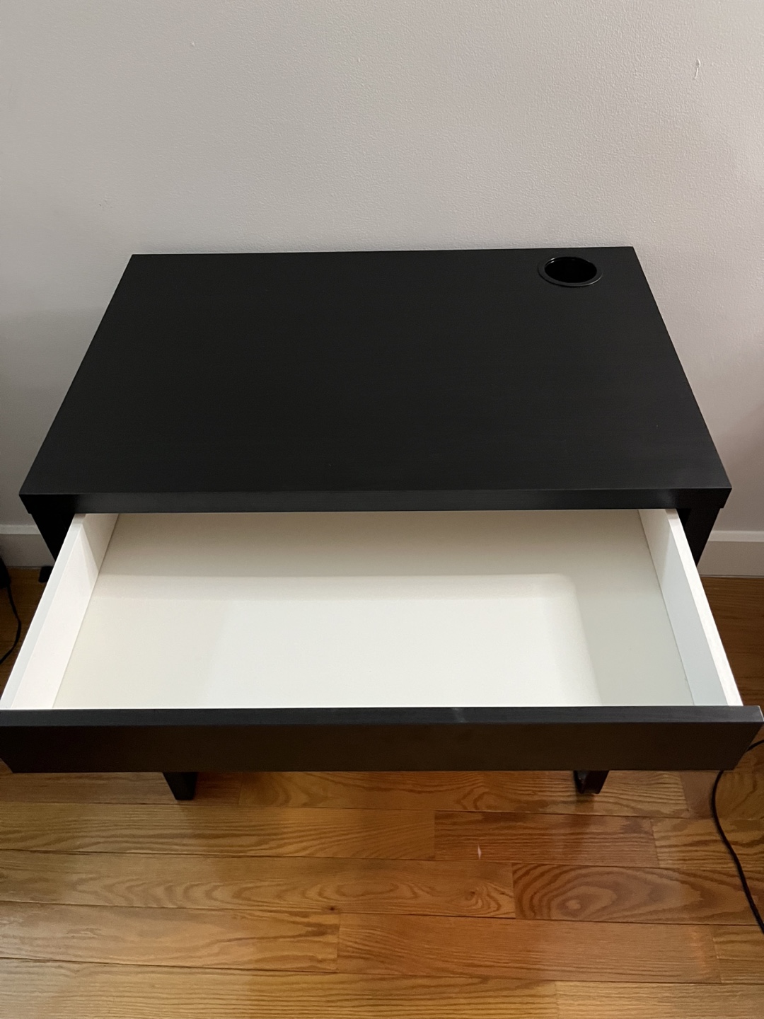IKEA MICKE Desk - Black - photo 3