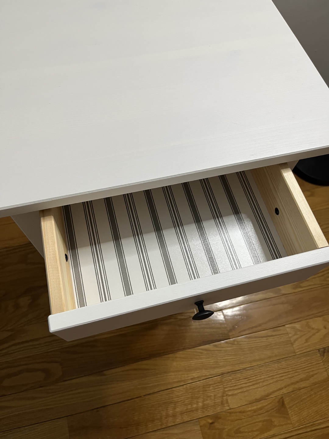 White HEMNES Nightstand with Drawer and Shelf - photo 3