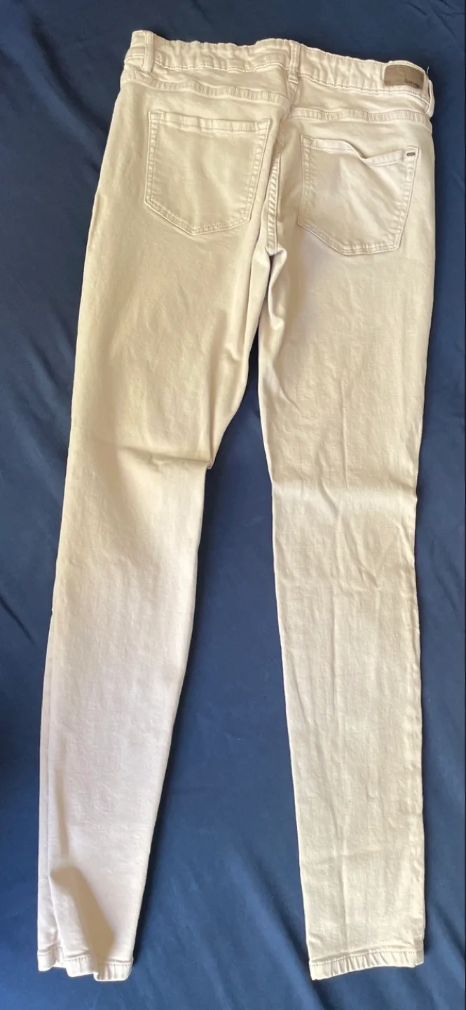 Women's Size 7 Beige High Waist Jegging image indicator(2)
