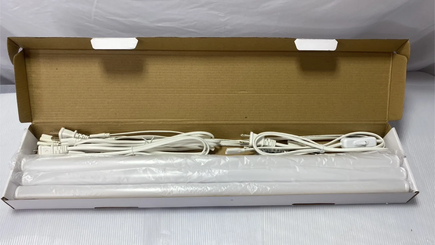 New LED T5 Lighting Fixture Kit thumbnail