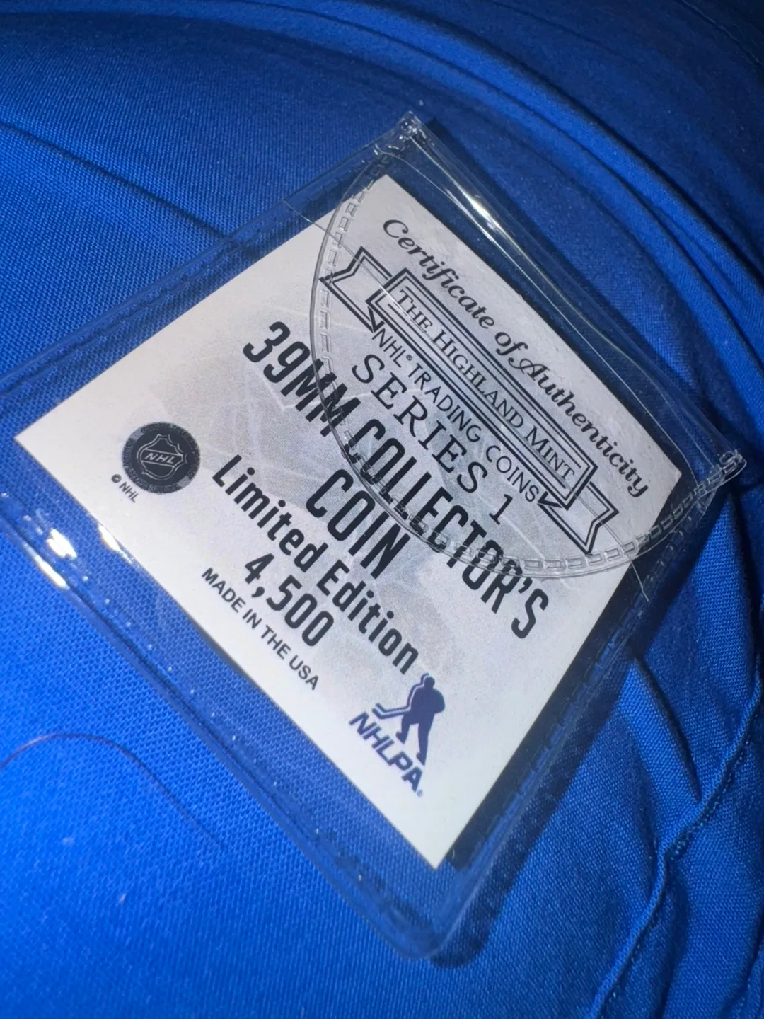 Connor McDavid 39mm Collector's Coin - Limited Edition image indicator(2)