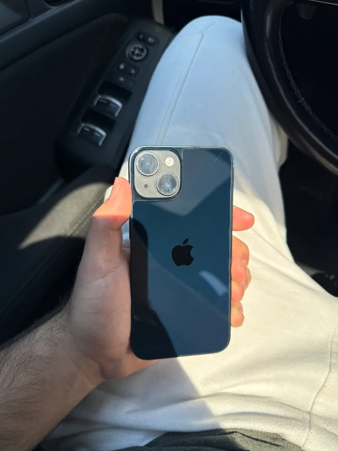 iPhone 14 - midnight blue - Used