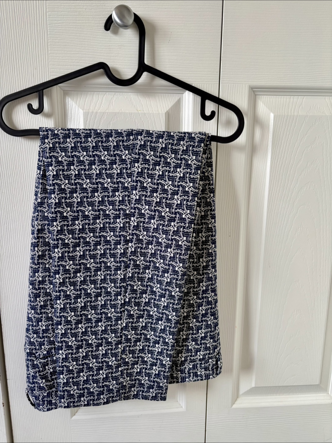 Banana Republic Petite Women's White Blouse & Navy Pants - photo 5
