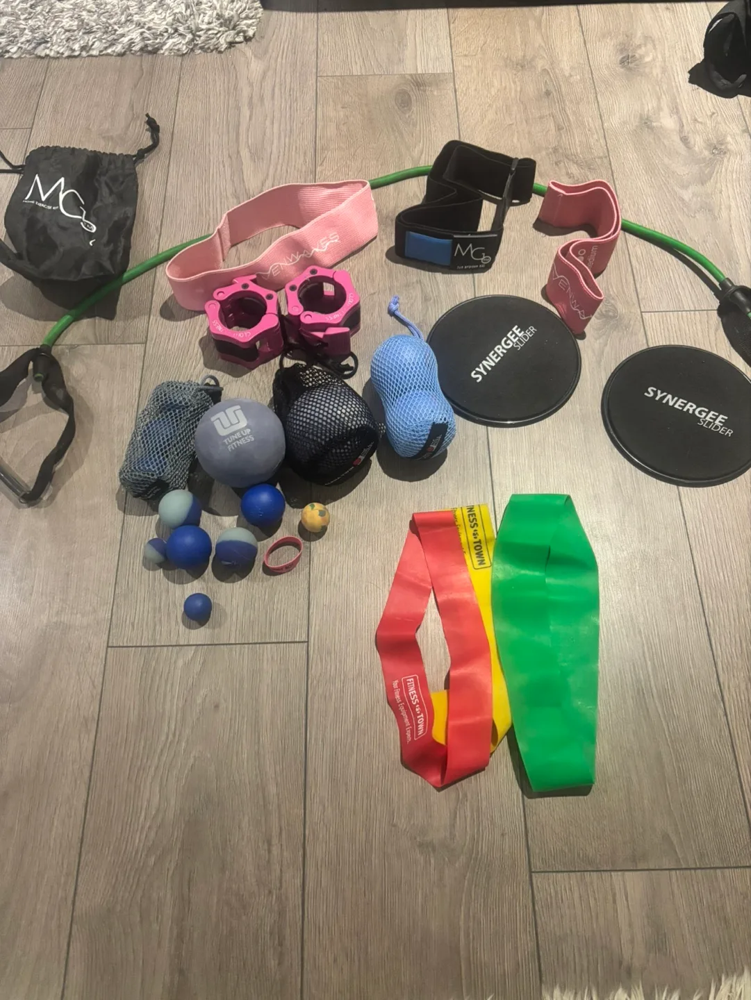 Home Fitness Equipment Bundle image indicator(2)