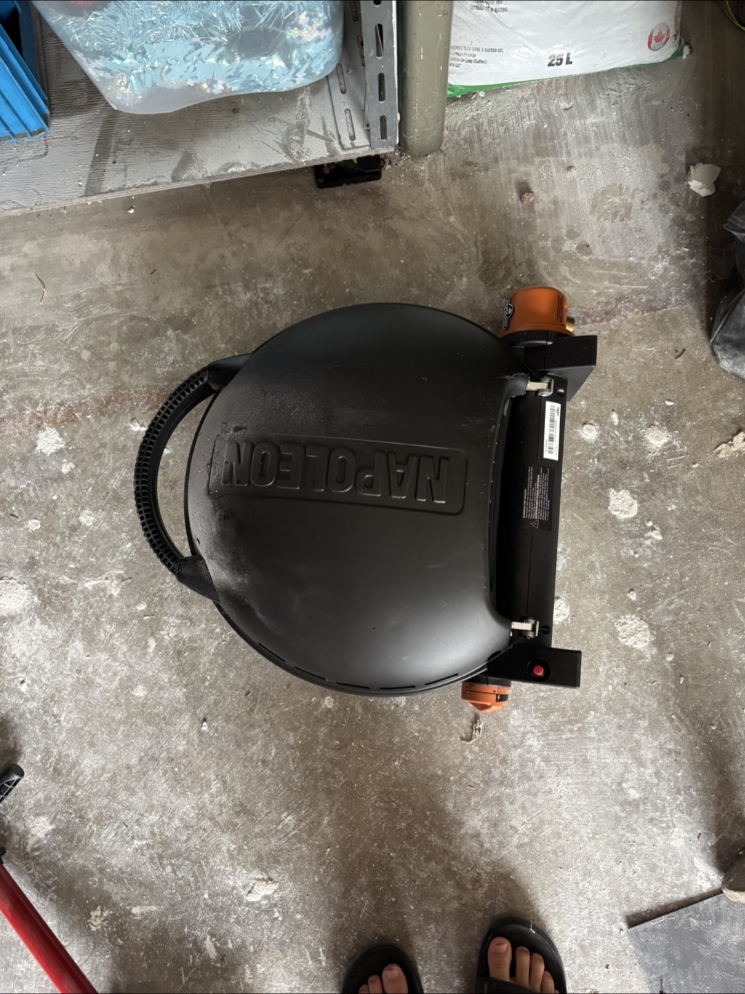 Napoleon tabletop gas BBQ grill